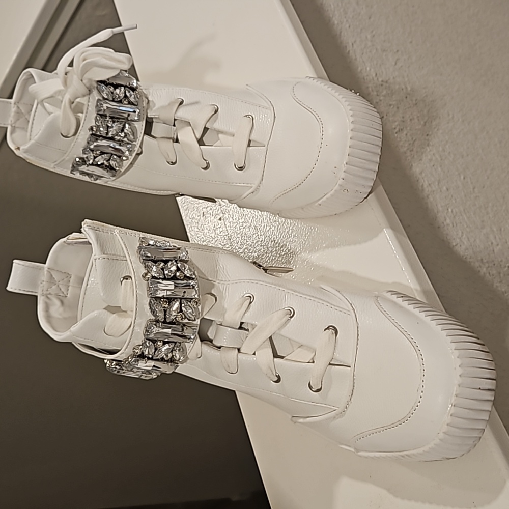 Women's Casual Sneakers